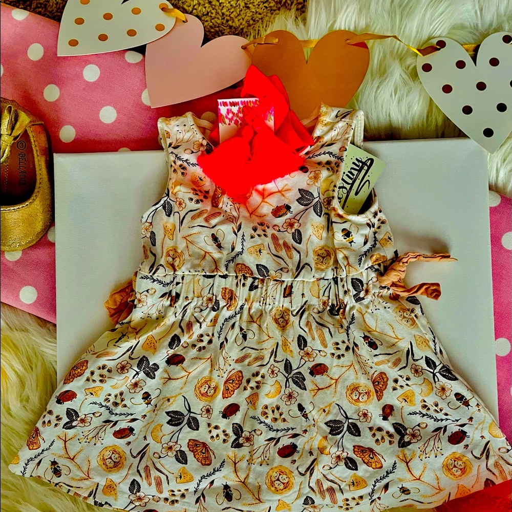 DELLA designs Boutique, trendy top